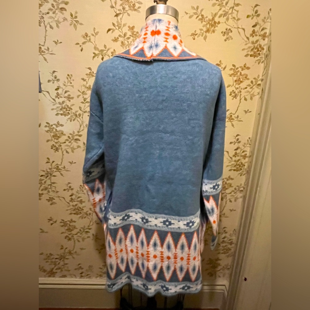 Temu XS Patterned Sweater - Picture 4 of 4
